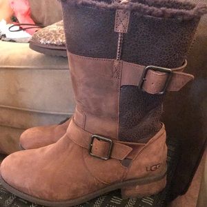 UGG® Australia 'Oregon' Boot. -Great condition!-